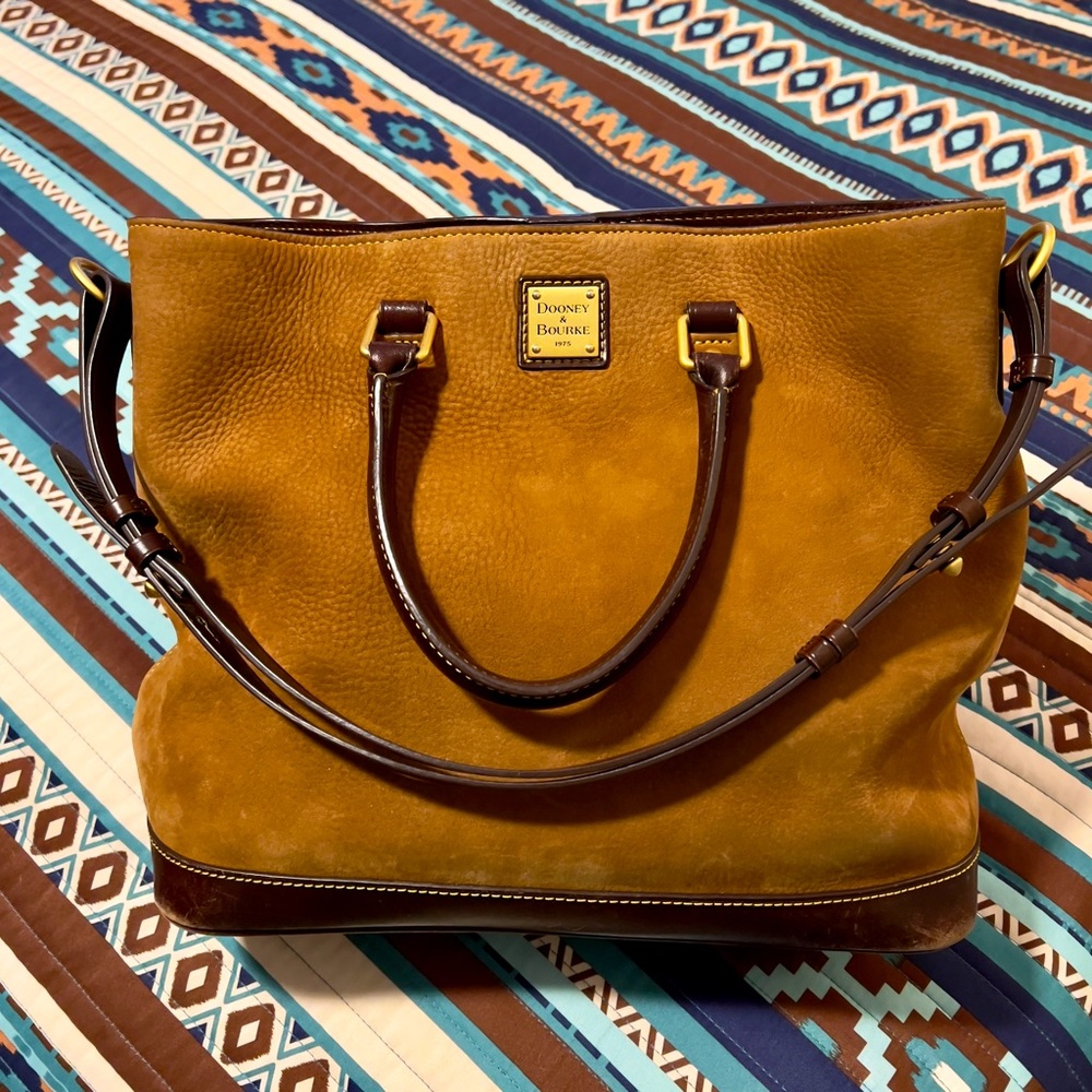 Classic Dooney Bourke shoulder tote in cognac suede w/ dark brown leather detail